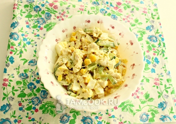 Рецепта за салата с пилешки гърди и царевица
