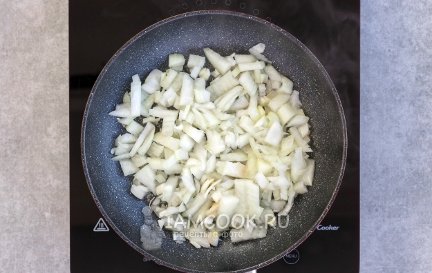 Freír la cebolla