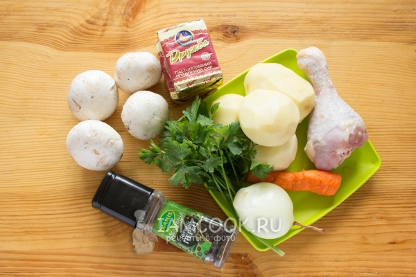 Ingredientes para sopa de queso con champiñones