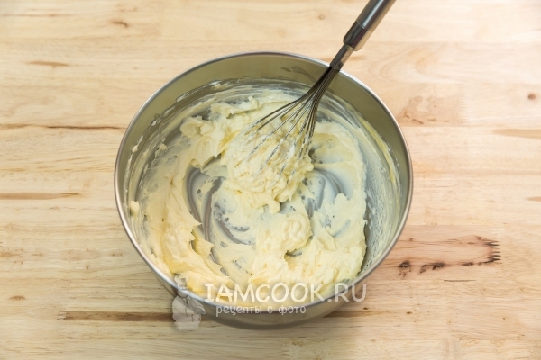 Δοκιμάστε τυρί cottage με αυγό