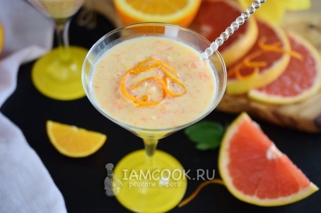 グレープフルーツとオレンジのスムージーのレシピ
