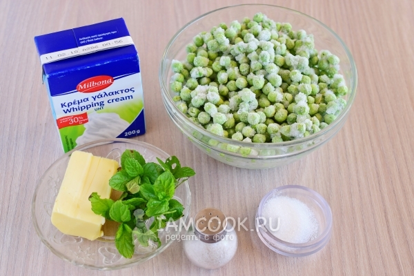 المكونات لملطف حساء من البازلاء الخضراء المجمدة