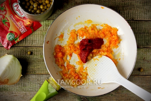 टमाटर का पेस्ट के साथ भुना हुआ गाजर