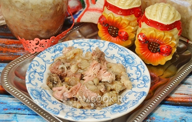 मोती जौ के साथ सूअर का मांस स्टू का फोटो