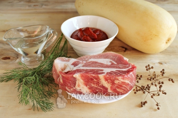 Συστατικά για χοιρινό με κολοκυθάκια στο φούρνο