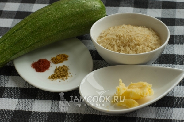 Συστατικά για τη σούπα με ρύζι