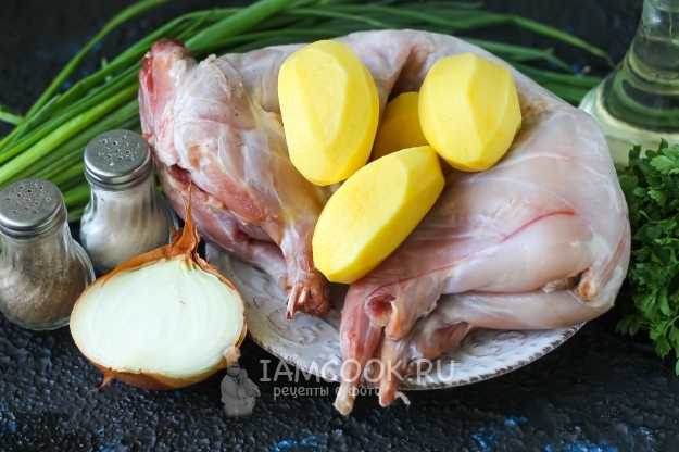 מצרכים לארנבות ביתיות מבושלות עם תפוחי אדמה
