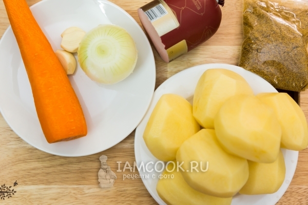 Ingredients for stewed potatoes with sausage