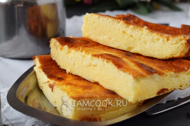 Photo of curd casserole with starch in the oven