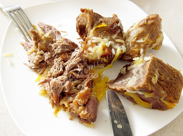 Köstlicher usbekischer Pilaf vom Rindfleisch