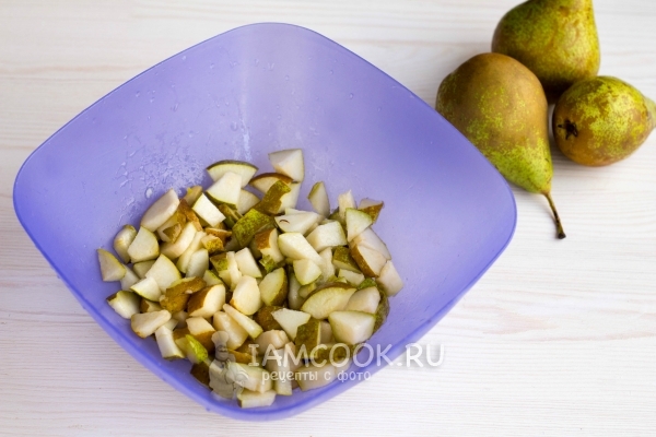 Leikkaa päärynät