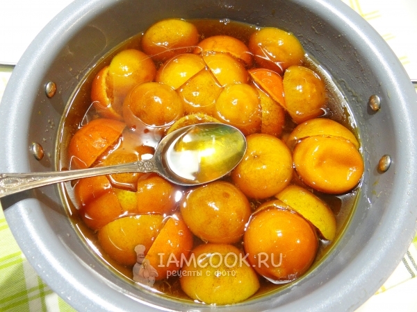 Mandarins in syrup