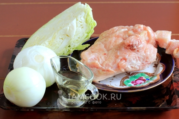Συστατικά για vareniki με λάχανο και κρέας