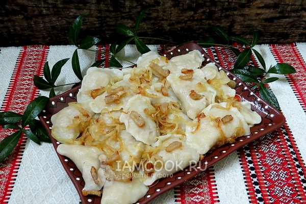 Receta de vareniki con chucrut y patatas