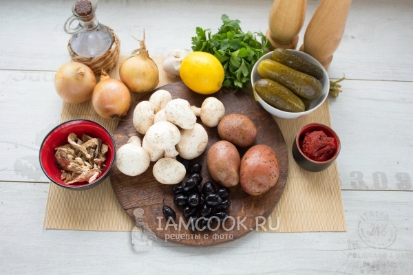 Ingredienser til vegetarisk svampesalt