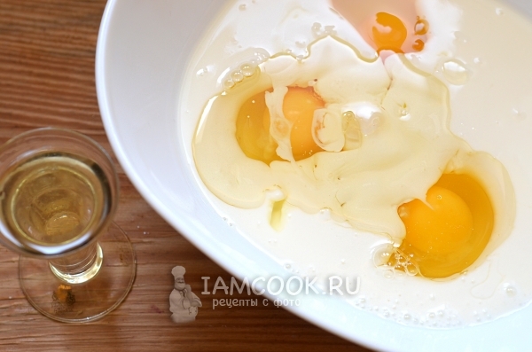 Kombinirajte kefir, jaja i maslac