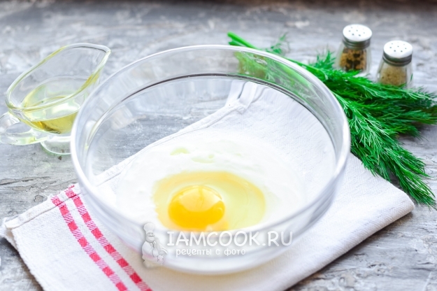 Kombinieren Sie Joghurt und Ei
