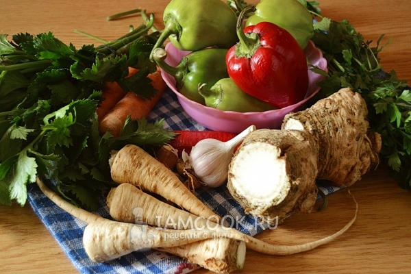 Συστατικά για την πλήρωση λαχανικών για σούπα για το χειμώνα