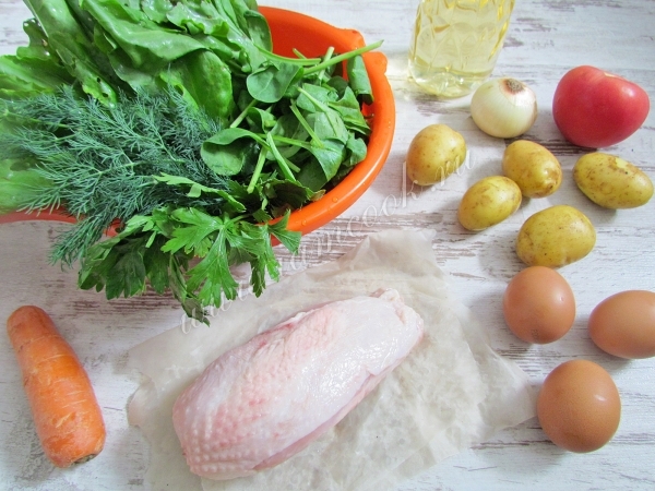 Ingredienser til grøn borsch med spinat og sorrel