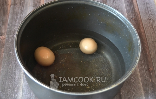 Kochen Sie die Eier