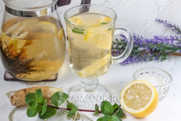 绿茶与姜和柠檬的照片